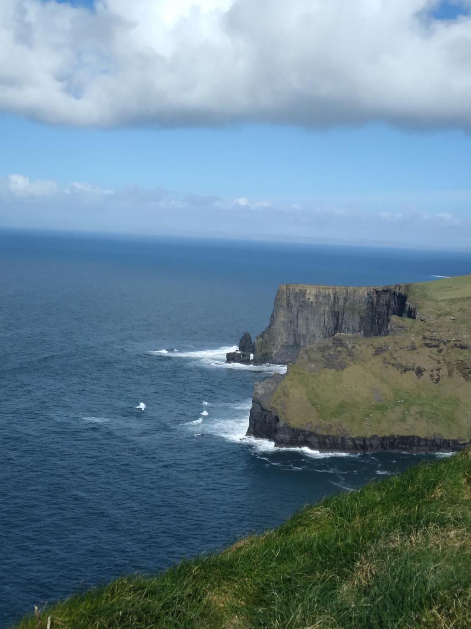 Next Stop Cliffs Of Moher Liscannor Eksteriør bilde